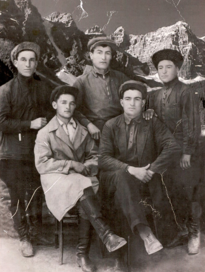 Рагон къам