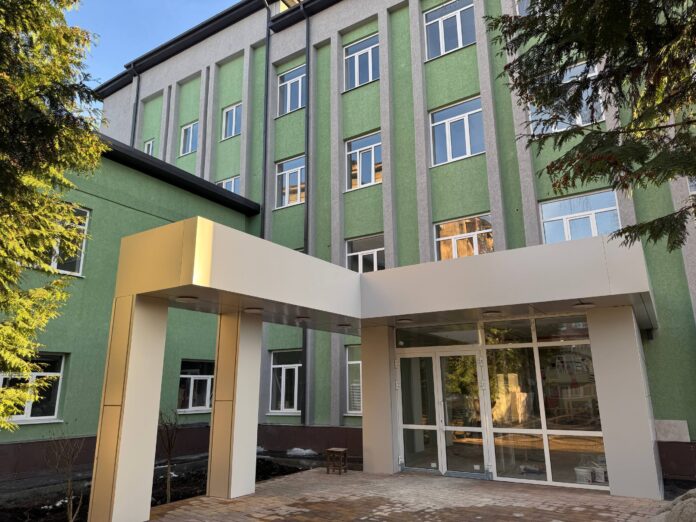 поликл2313106780982_w