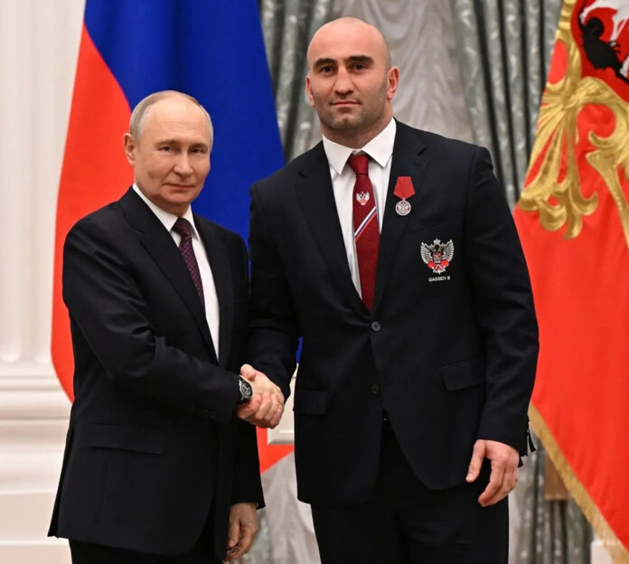 Гассиев