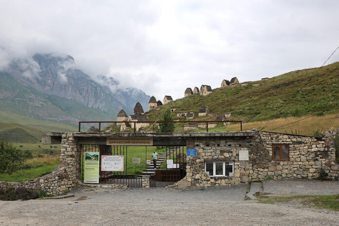 Даргавс (2)